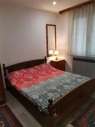 Apartment Sanin *