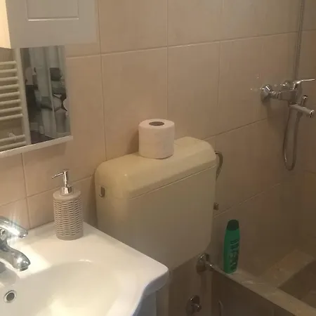 Apartment Sanin *